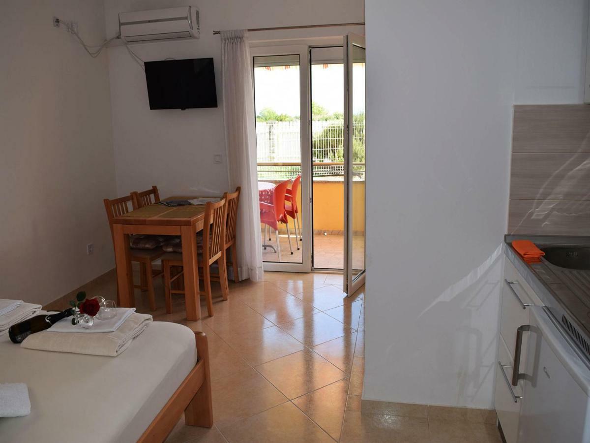 Iva Apartmani Трибунь Екстер'єр фото