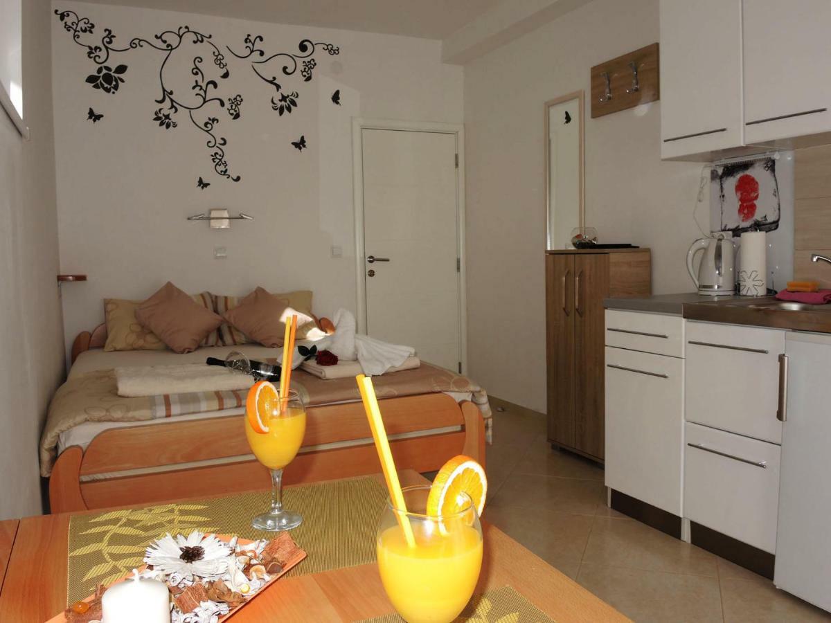 Iva Apartmani Трибунь Екстер'єр фото