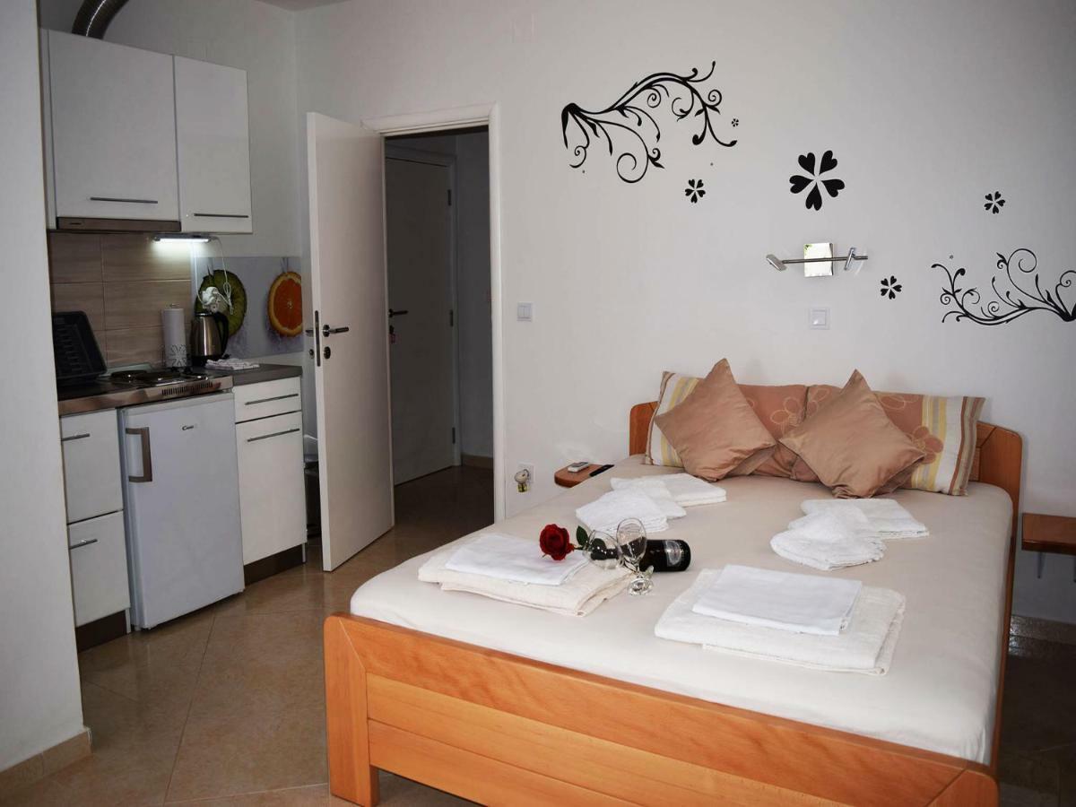 Iva Apartmani Трибунь Екстер'єр фото